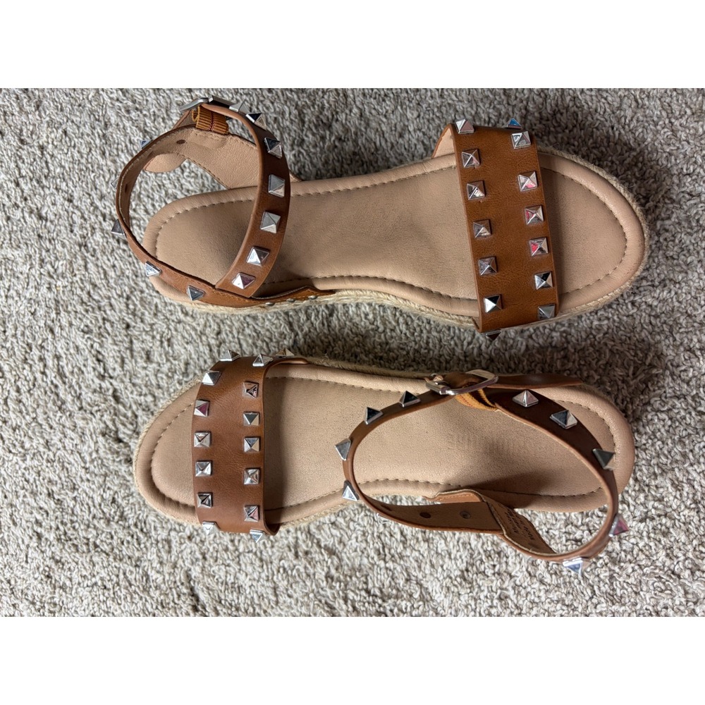 Melissa Brown Studded Espadrille Platform Sandals Size 8.5 Silver Pyramid Studs